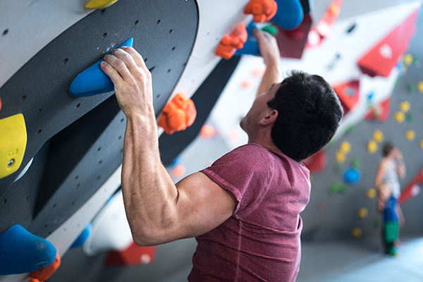 Kurse Bouldern teaser erwachsene 02 - Kurse Bouldern