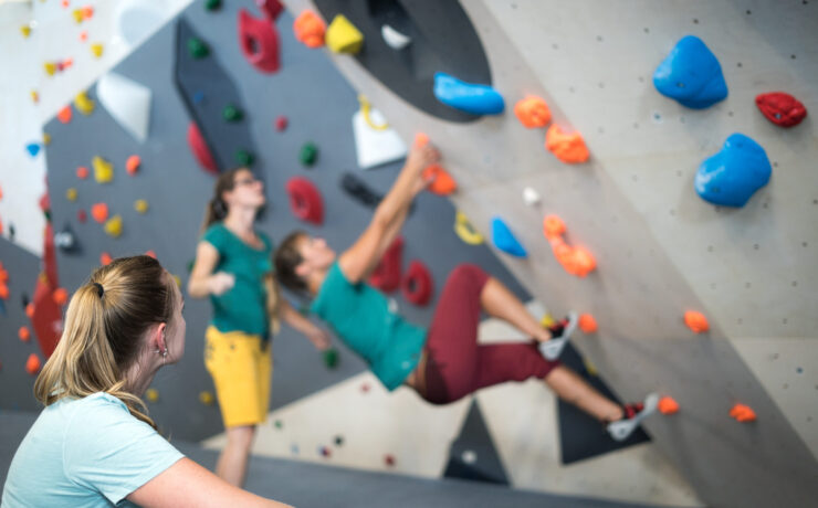 Sportschindele Alpinbase - DAV MM - Tobias Mrzyk- Ambeintlight Memmingen-2271 2 Boulderhalle Memmingen Training