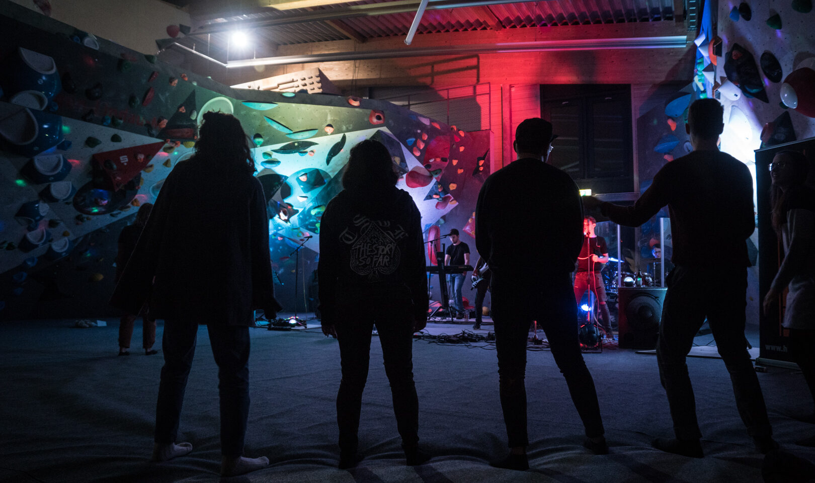 svg+xml;charset=utf 8,<svg xmlns%3D'http%3A%2F%2Fwww.w3 - Nachbericht Sport Schindele Bouldercup