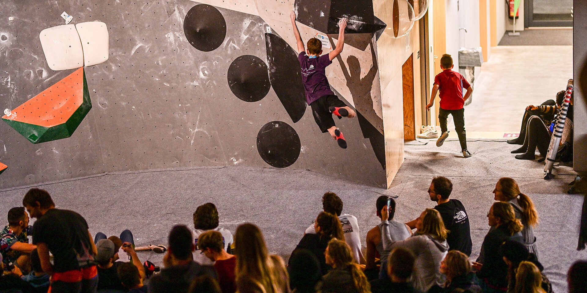 svg+xml;charset=utf 8,<svg xmlns%3D'http%3A%2F%2Fwww.w3 - Sport Schindele Boulder Cup - Die Bilder