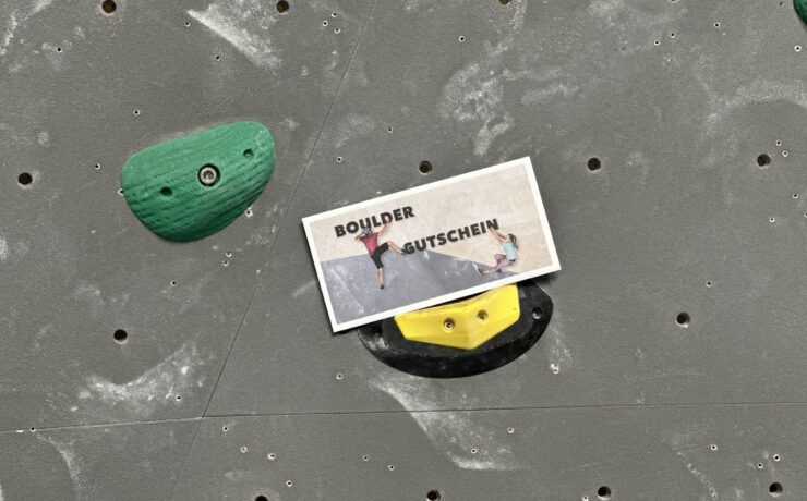 svg+xml;charset=utf 8,<svg xmlns%3D'http%3A%2F%2Fwww.w3 - Last-Minute-Geschenk: Gutschein für die Boulderhalle