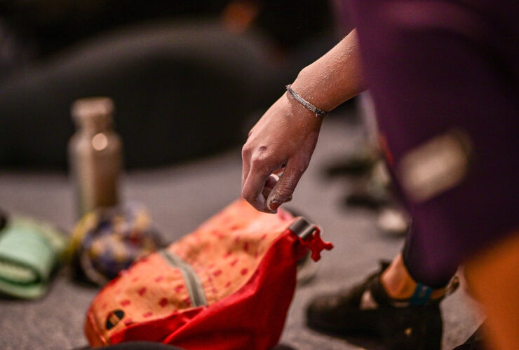 svg+xml;charset=utf 8,<svg xmlns%3D'http%3A%2F%2Fwww.w3 - Neue Kurse: Yoga, Schnupperkurse, Woman only, Einstiegskurse, Aufbaukurs, Spraywall