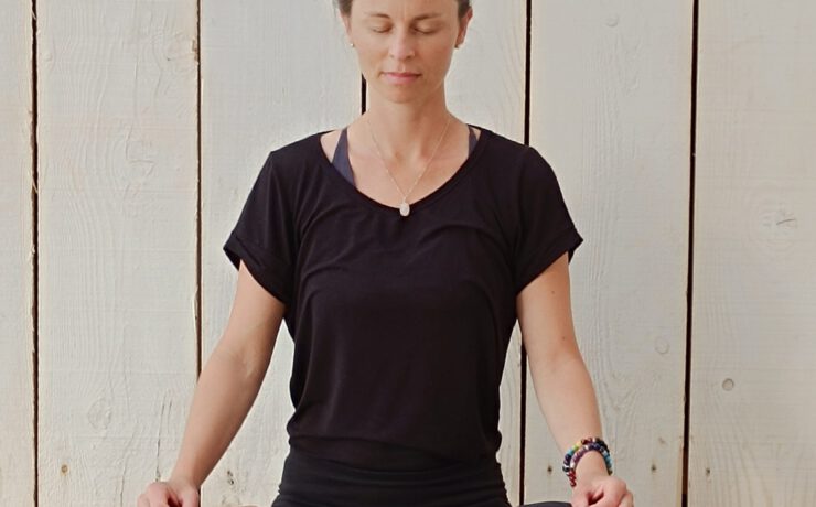 svg+xml;charset=utf 8,<svg xmlns%3D'http%3A%2F%2Fwww.w3 - Vormittags-Yoga mit Julia