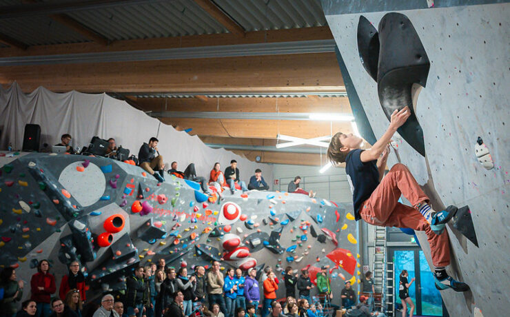 Bayerische Meisterschaft Bouldern der Jugend U15 – U21 - Nachbericht, Bilder & Videos plus "Live-Stream" svg+xml;charset=utf 8,<svg xmlns%3D'http%3A%2F%2Fwww.w3 - Bayerische Meisterschaft Bouldern der Jugend U15 – U21 - Nachbericht, Bilder & Videos plus "Live-Stream"